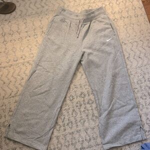 Grey Nike sweatpants